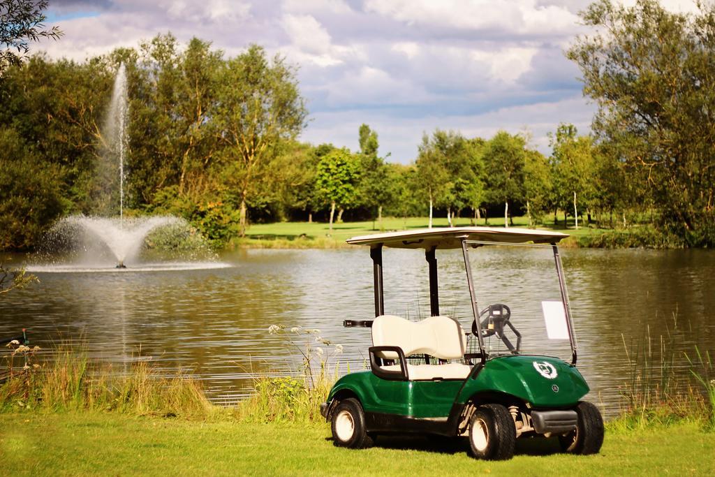 ホテル Calderfields Golf & Country Club ウォールソール エクステリア 写真