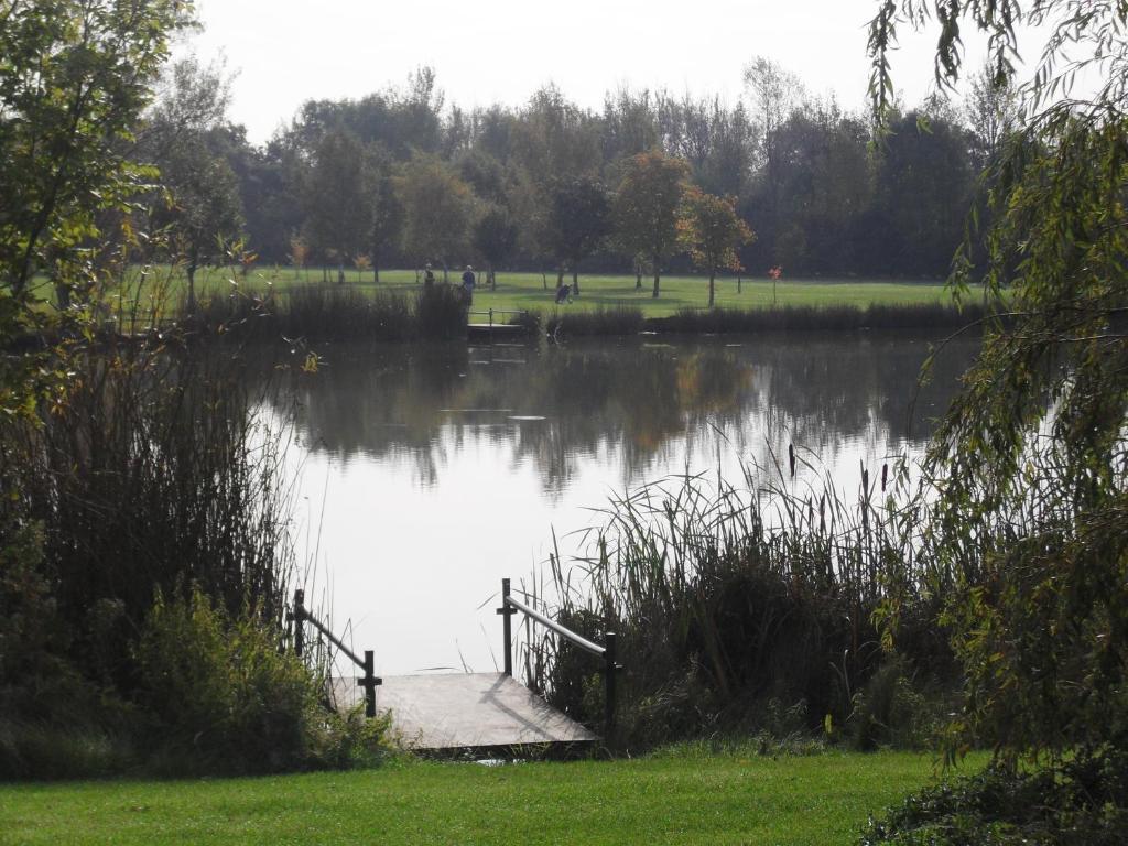 ホテル Calderfields Golf & Country Club ウォールソール エクステリア 写真